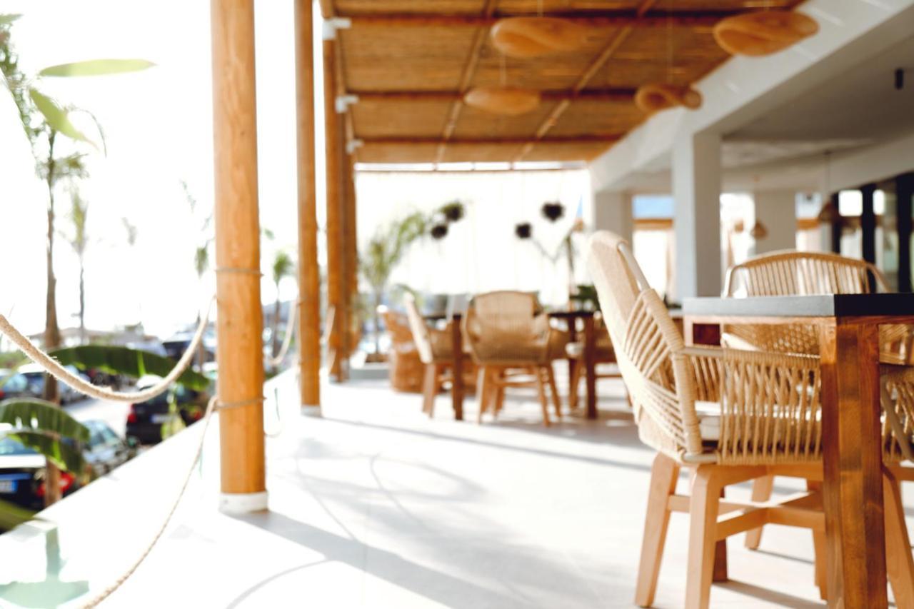 Hotel Ionian Dhërmi Exterior foto